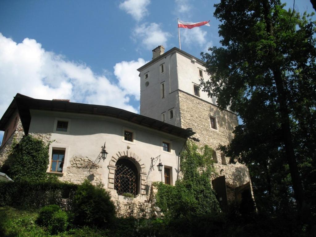 Zamek Korzkiew Villa Exterior photo